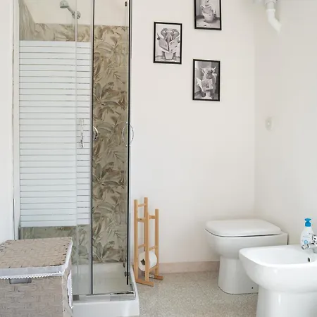 Casa In Centro Il Tetto Dei Nonni Onorat0 아파트