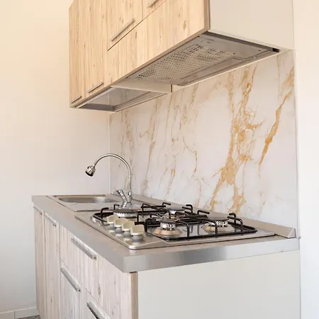 Casa In Centro Il Tetto Dei Nonni Onorat0 아파트 *